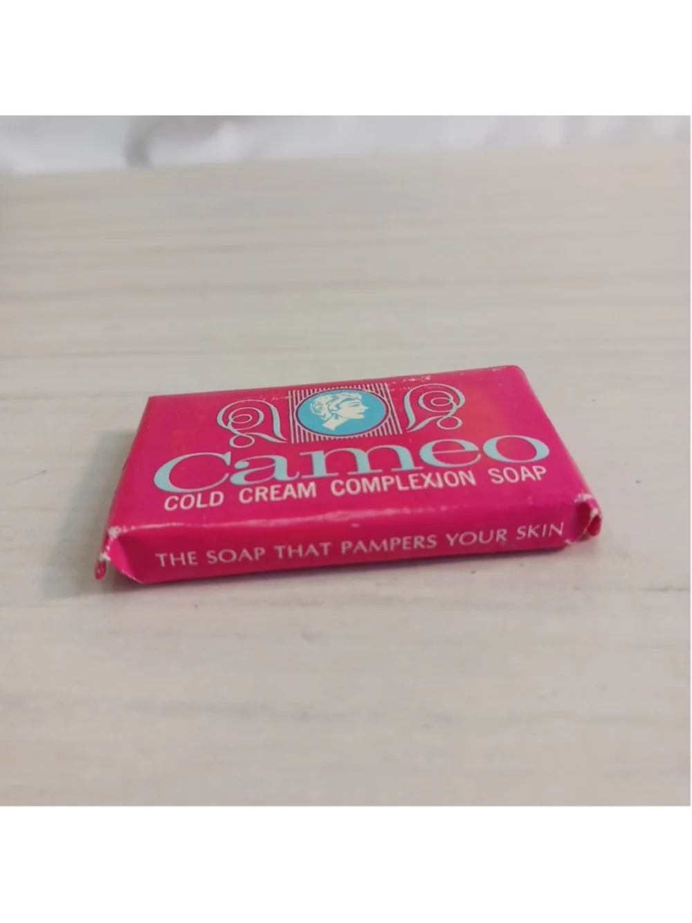 Vintage Cameo Cold Cream Soap Travel Size Pink Turquoise Lady
